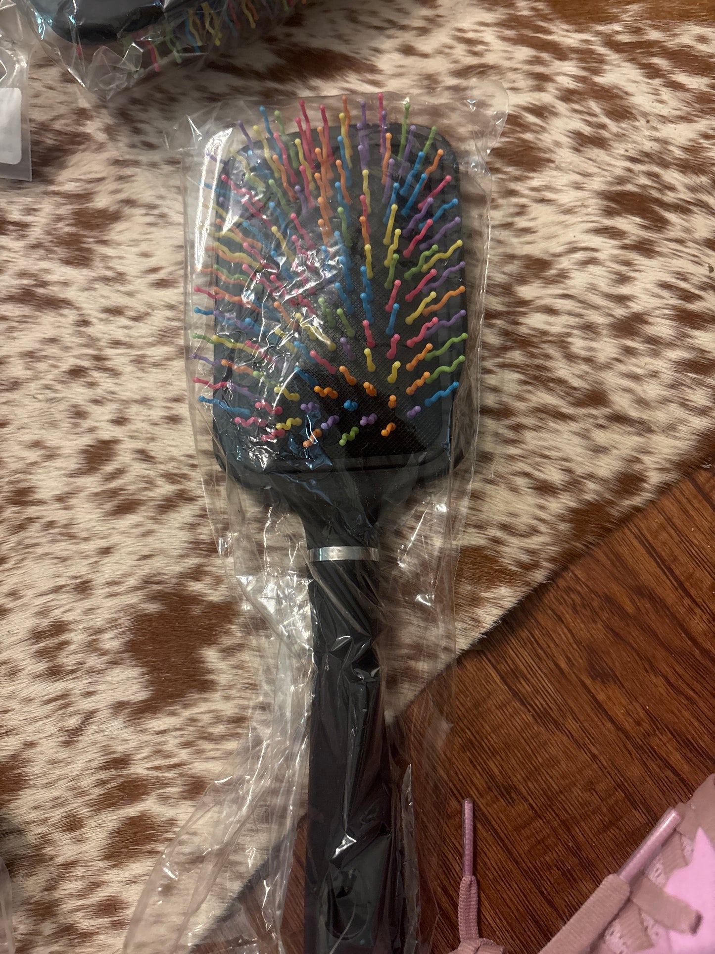 Rainbow mane brush