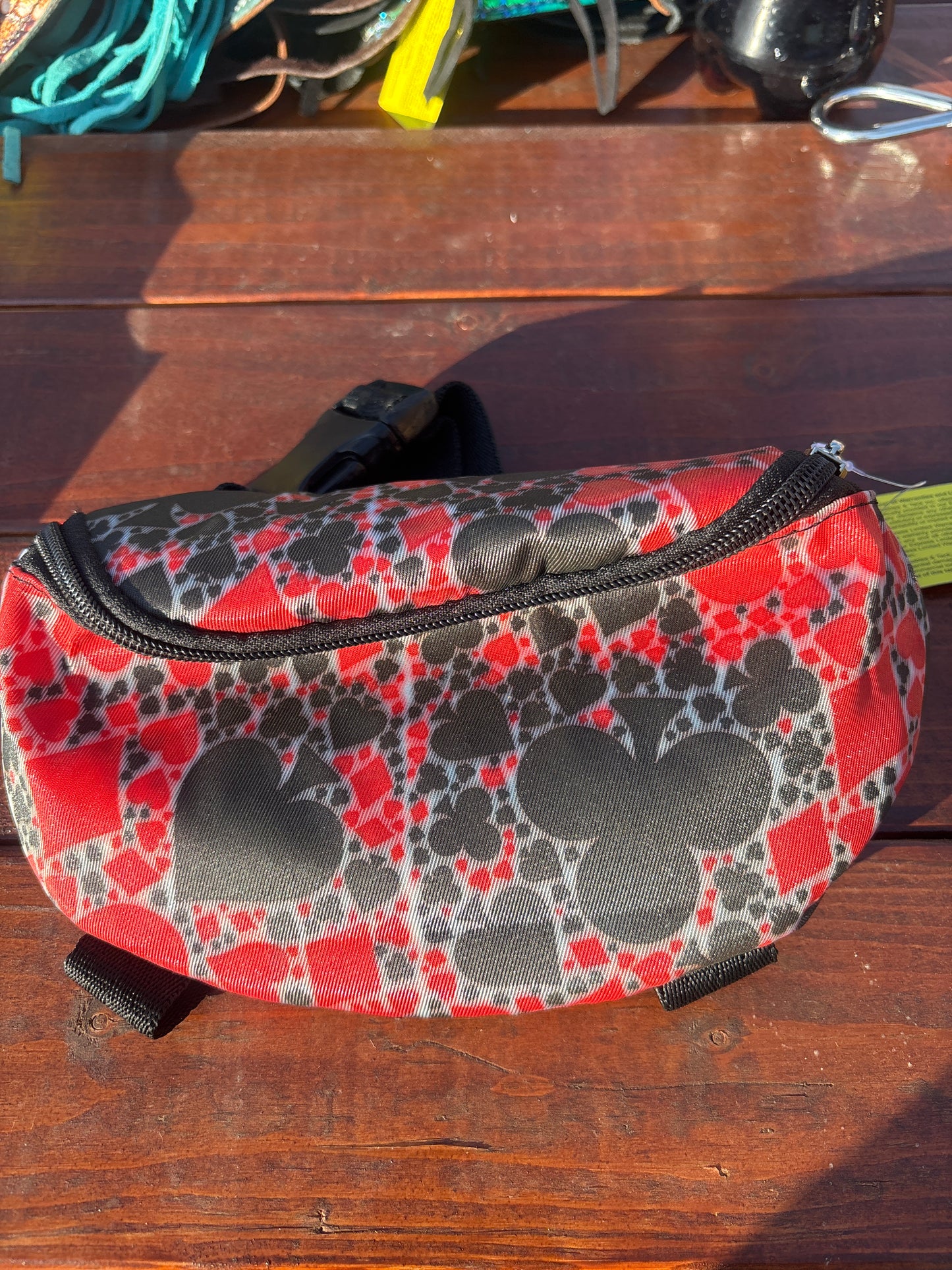 Poker saddle sack