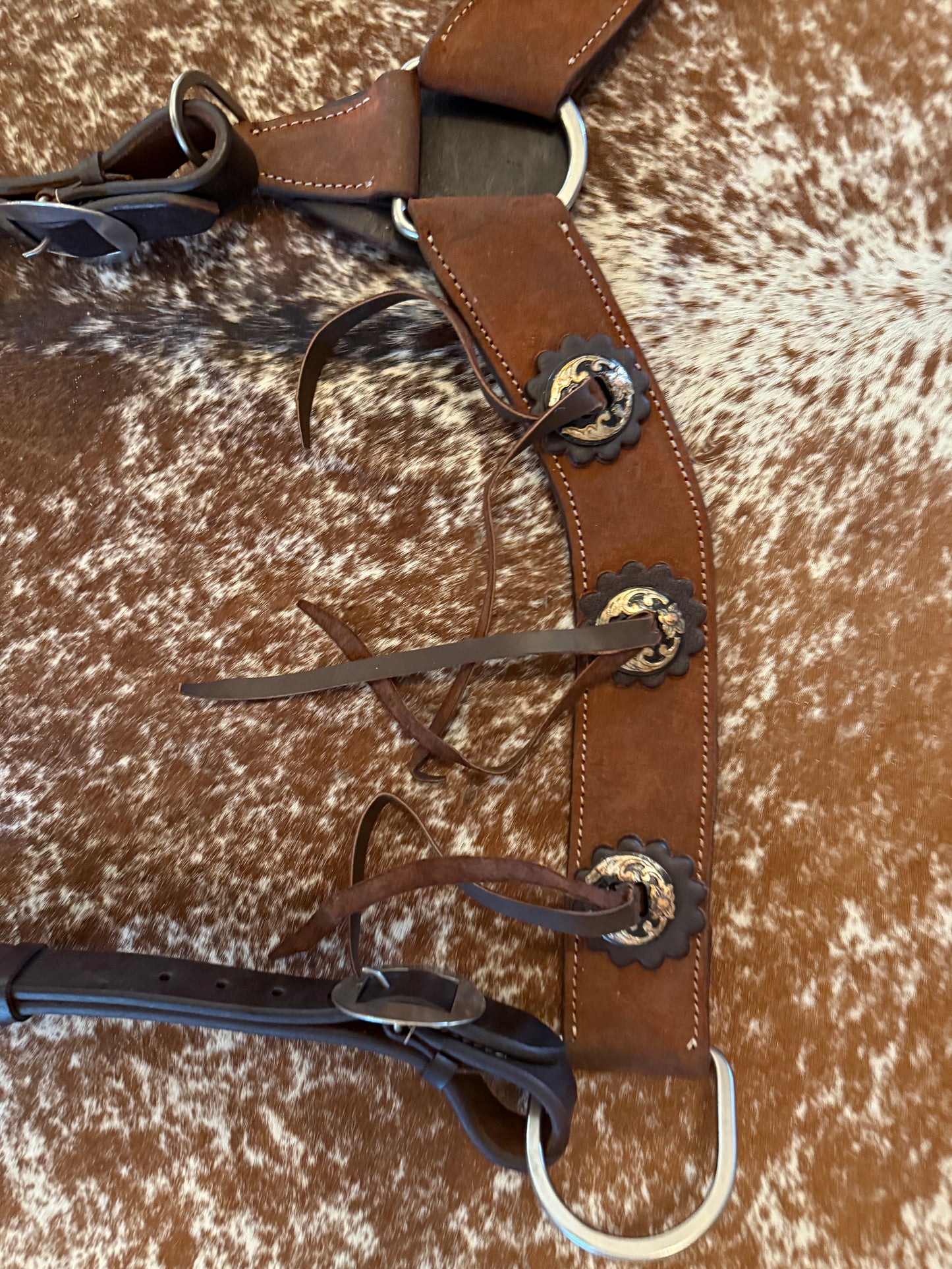 Dark Oil Breast Collar with Tassel’s