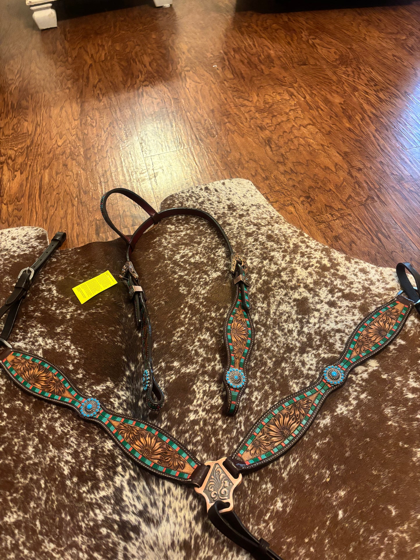 Teal painted tack set
